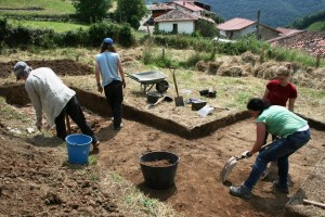 Trabajos arqueológicos en Vigaña (Belmonte)