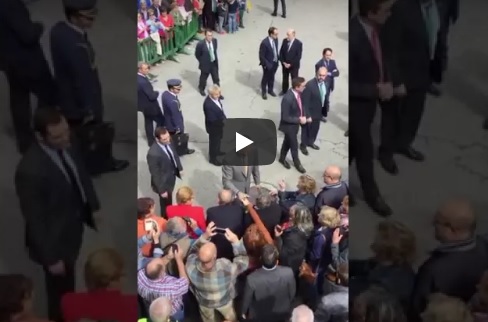 El rey con el pueblo de Somiedo