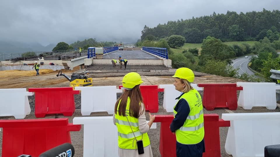 Las pruebas de carga del puente de La Barrosa, este viernes