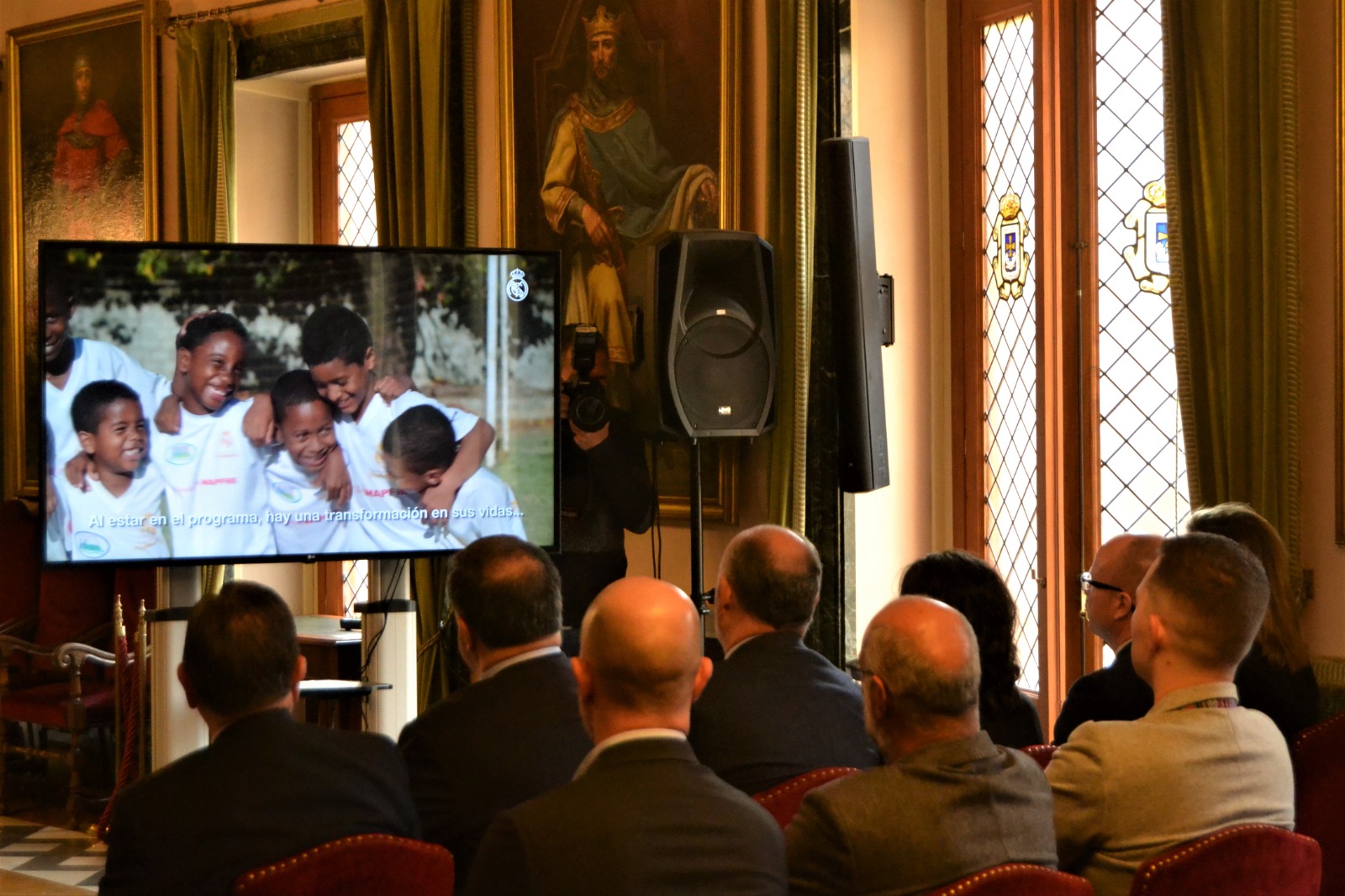 San Claudio acogerá la escuela de fútbol de la Fundación Real Madrid