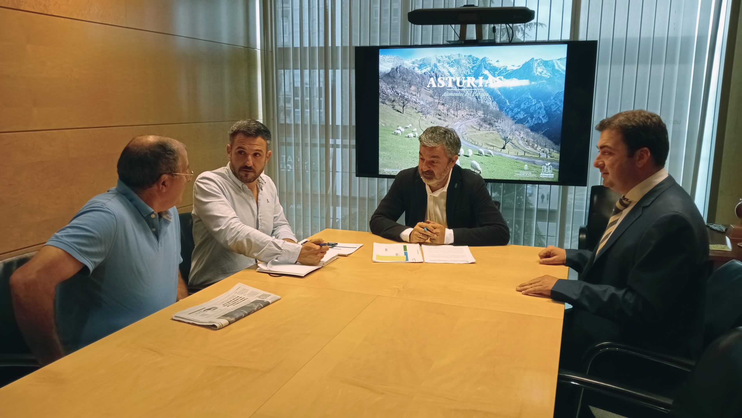 El Principado reparará la carretera del Prieiru a Las Sentiniegas, en Salas