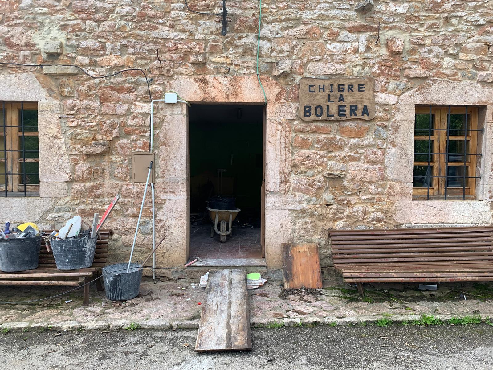 Comienzan las obras para reabrir el único bar de Yernes y Tameza