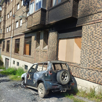 Quema un coche que estaba estacionado en La Podada (Grau)