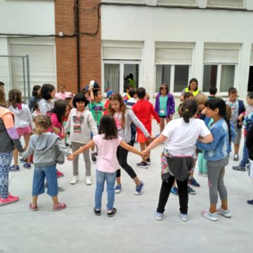 esparcer Cangas ofrece este año más de 200 plazas en sus colonias de verano para niños