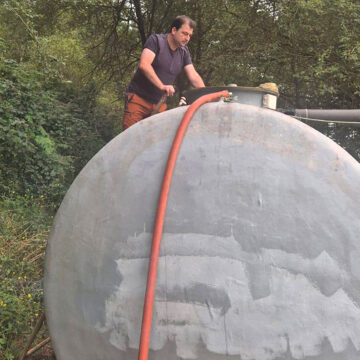 alcalde salas cubas Tres pueblos de Salas abastecidos por cubas por la sequía