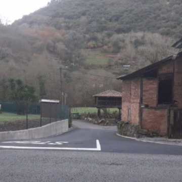 Sabadía Luz verde a la mejora del acceso a Sabadía, en Santo Adriano