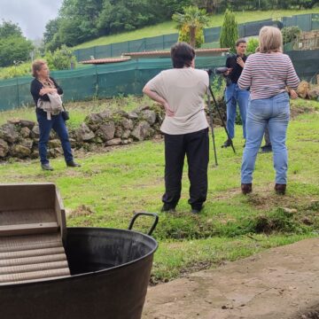 grabacion corto las regueras El Festival de Cine de Gijón proyecta un cortometraje protagonizado por mujeres de Las Regueras