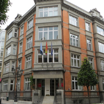 Camara comercio oviedo Diez concejos de la comarca se alían para que la Cámara de Comercio asesore a sus empresas