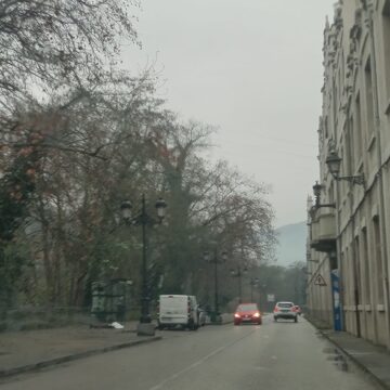 El hombre fallecido en Trubia sufrió una parada cardiorrespiratoria en el interior del autobús