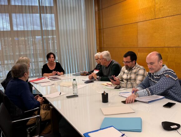 2026_02_10 DG Memoria Democrática reunión comité lugares de memoria La fosa de El Rellán será uno de los primeros ocho Lugares de la Memoria de Asturias