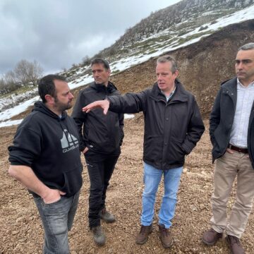 Medio Rural culminará «en semanas» el acceso a pastos de la sierra del Aramo, en Quirós