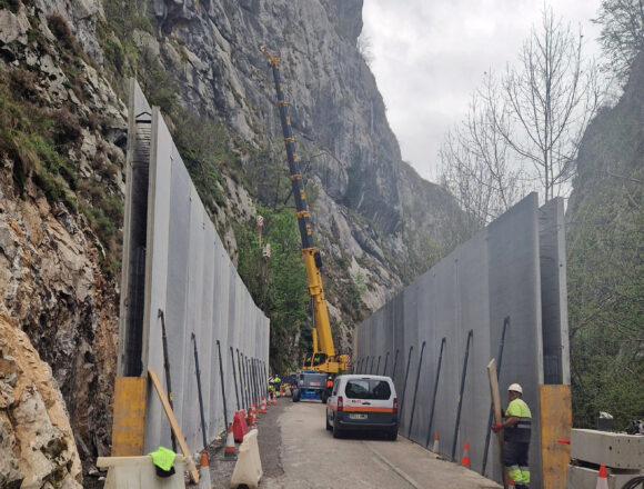 20260414 Antialudes Ventana 3 Corte total de la AS-228 entre Cueva Huerta y Páramo por las obras de protección contra aludes