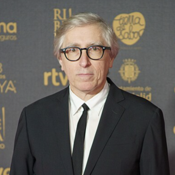 El IES Ramón Areces trae a Grau al escritor y director de cine David Trueba