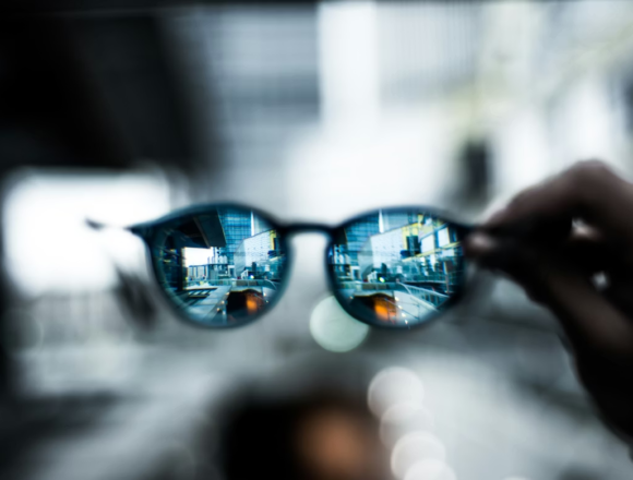 Apple trabaja en nuevas gafas inteligentes con inteligencia artificial integrada