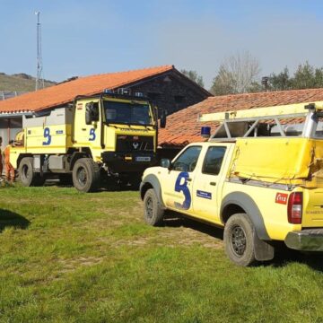 yernes incendio aula vital Asturias registra 32 incendios forestales, tres de ellos en Grado y uno en Belmonte