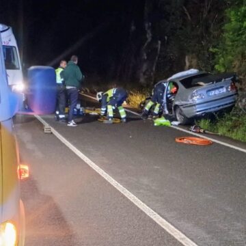Cuatro heridos en el corredor del Narcea tras chocar dos turismos en Calabazos
