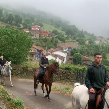 Quirós celebra este sábado su cita con el turismo ecuestre