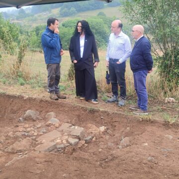 El hallazgo de la villa romana de La Estaca-Andayón «es de extraordinarias dimensiones»