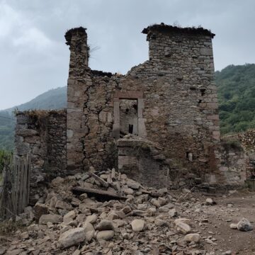 Se derrumba la torre medieval de Tuñón, en Santo Adriano