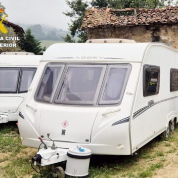 La Guardia Civil descubre en Grau una red de contrabando de caravanas de Reino Unido