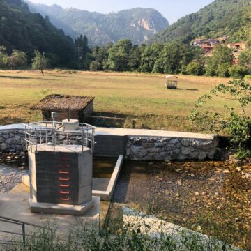Proaza estrena una nueva estación de control en el río Teverga para mejorar la gestión fluvial