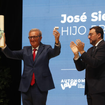 José Sierra y Mari Luz Caunedo ya son Hijos Predilectos de Asturias