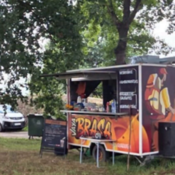 Roban un ‘food truck’ durante la noche en Salas