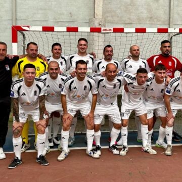 El Quirós F.S. se presenta ante su afición en Bárzana e inicia la temporada con empate