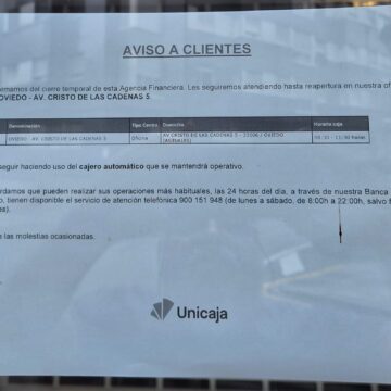 Unicaja de Trubia cierra temporalmente su oficina por un cambio en la gestión