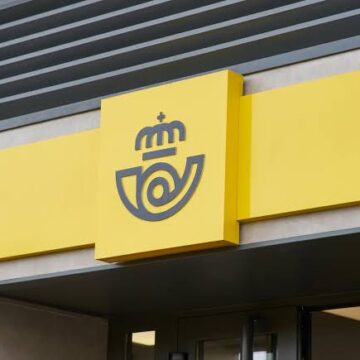 Quirós pide a los vecinos que documenten los fallos de Correos para exigir responsabilidades